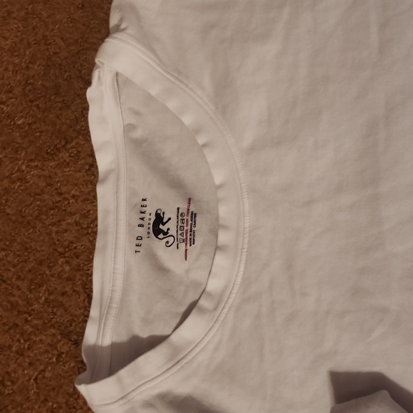 Ted Baker London Men's T-Shirt Size Large - Picture 8 of 12